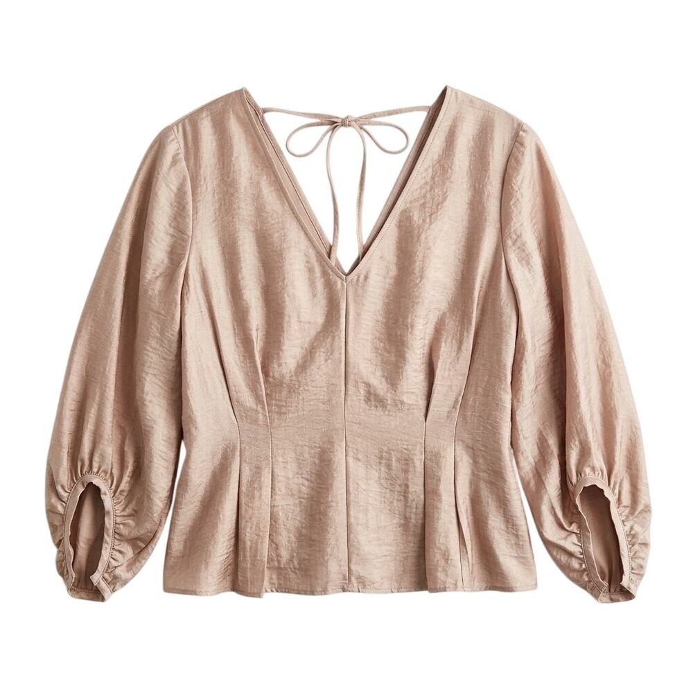 Club Monaco Blush Satin V‑Neck Long Sleeve Blouse